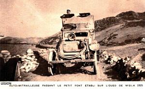 M'Sila - Legion - Automitrailleuse passant le pont